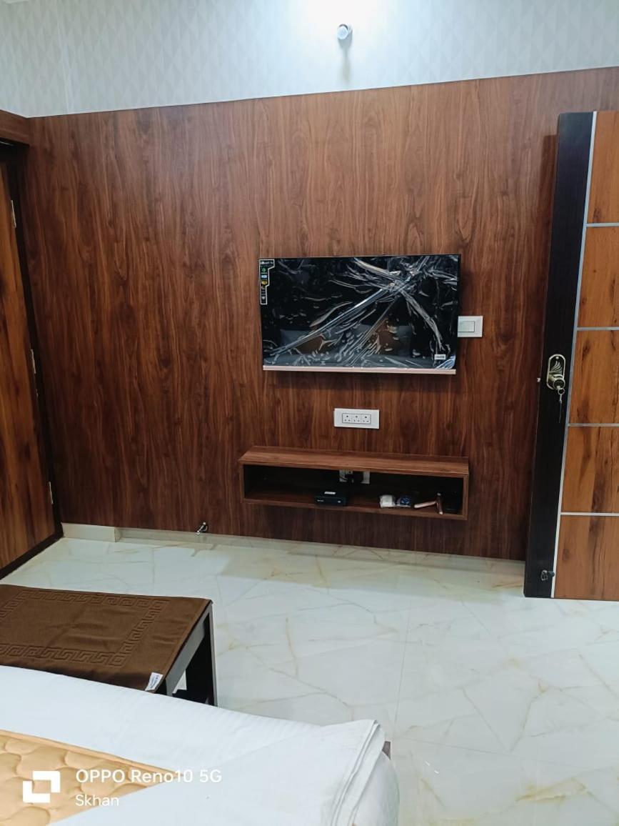 Golden Residency Hotel Kushalnagar Luaran gambar