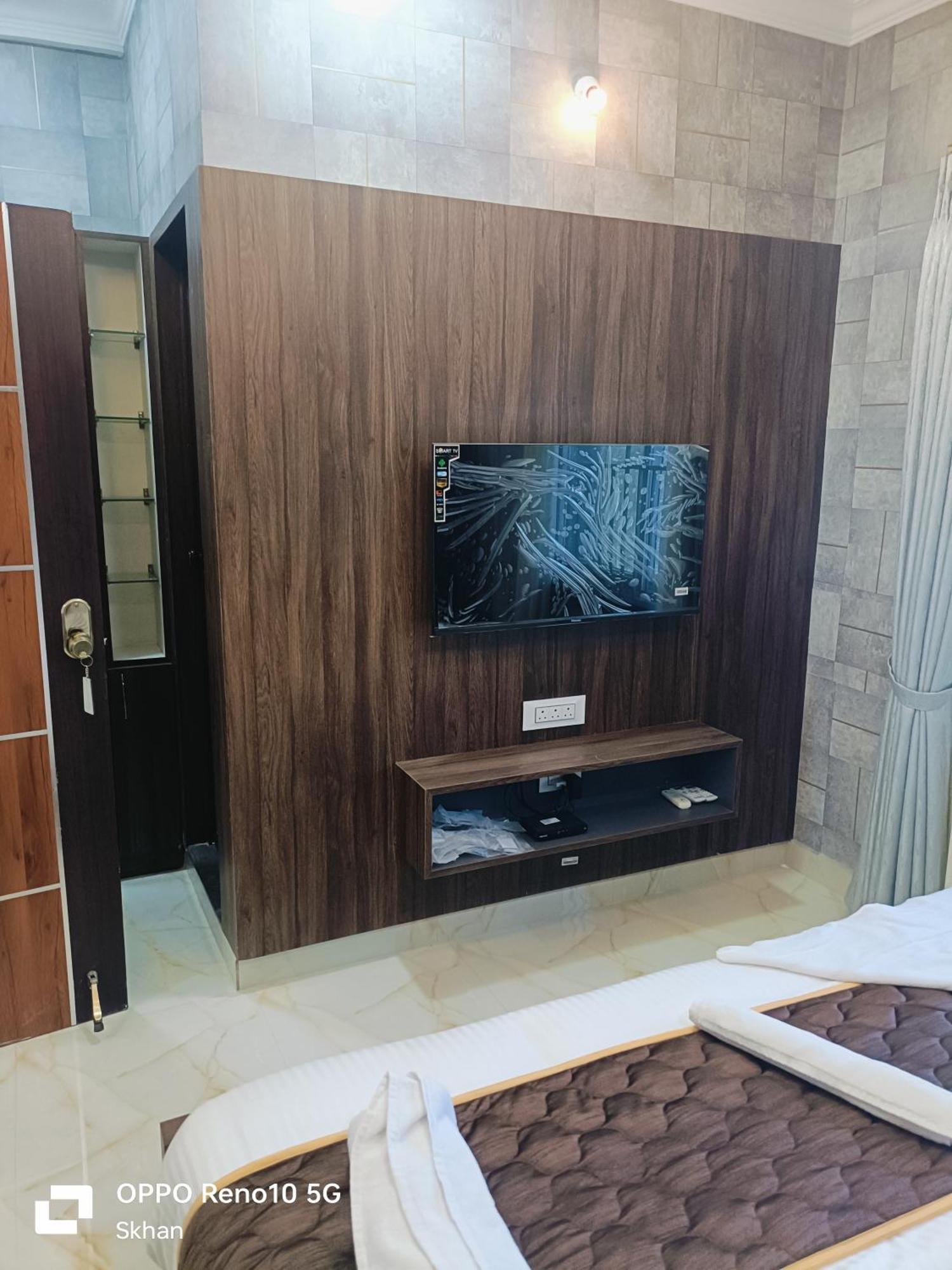 Golden Residency Hotel Kushalnagar Luaran gambar